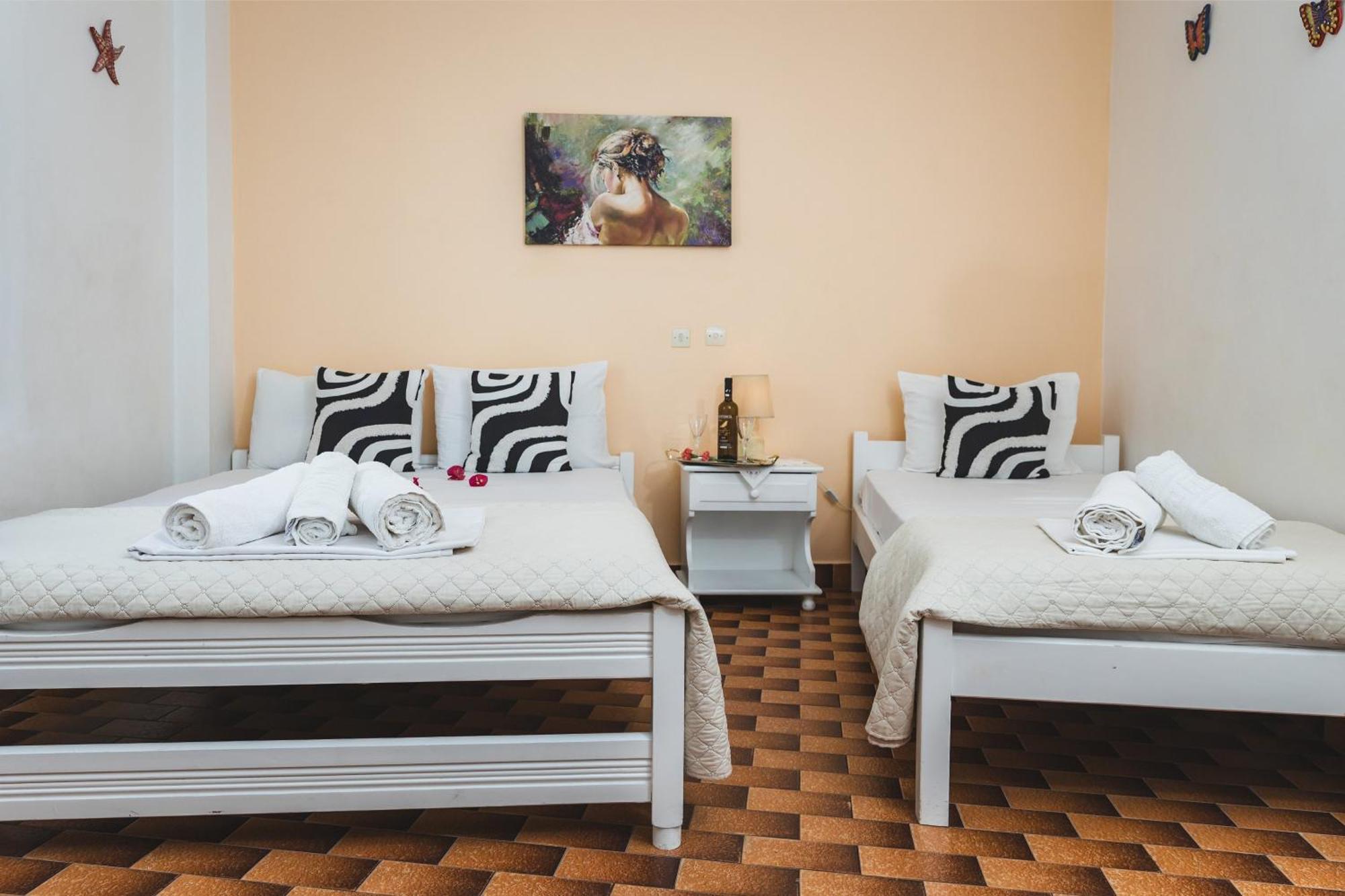 Rooms Maria Naxos City Exterior photo